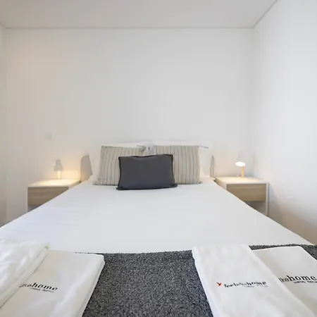 Flh Gaia Flat With Balcony *