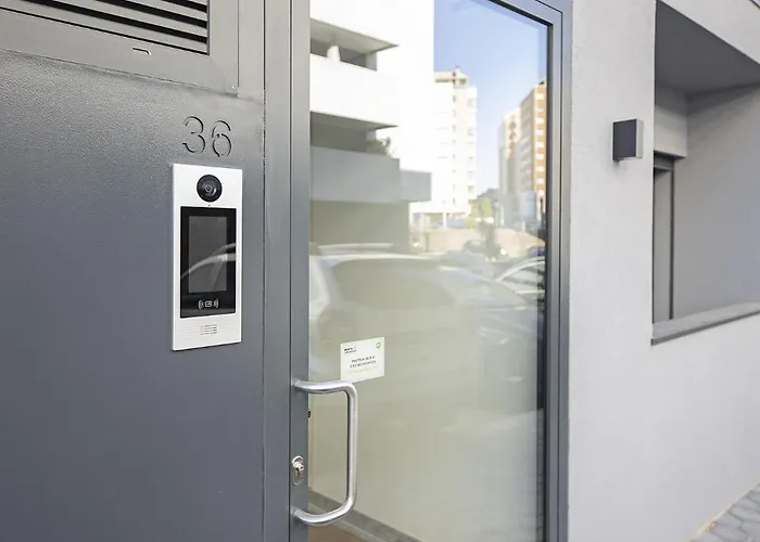 Flh Gaia Flat With Balcony Βίλα Νόβα ντε Γκάια